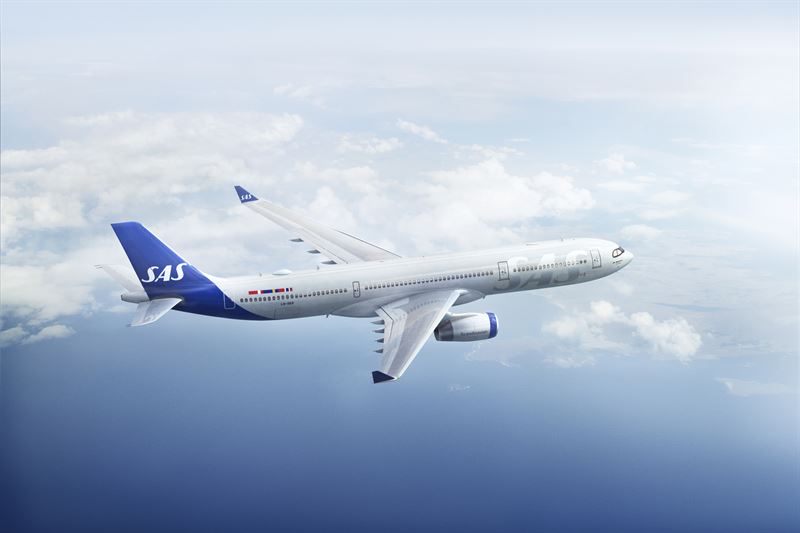 aircraft-a330-above-the-clouds-blue-sky-sas-2.jpeg